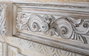 GINER Y COLOMER Buffet en bois de manguier avec 4 tiroirs et 4 portes, finition blanc vieilli - L.225 x H.100 cm
